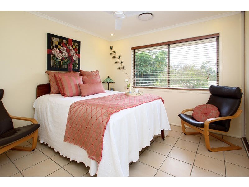 5 Pulas Place, Bellbowrie QLD 4070